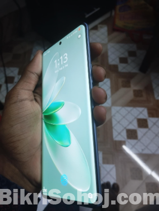 Vivo V27 | 8/128GB, AMOLED, In-Display Fingerprint